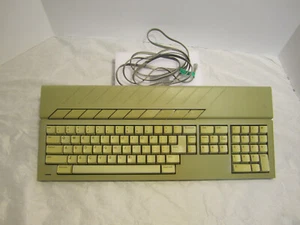 Atari Mega ST Keyboard TESTED & WORKING - Picture 1 of 7