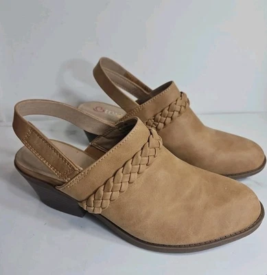 True Baretraps коричневый искусственной кожи с ремешками 2» каблуки насос туфли 9 М - Изображение 1 из 4