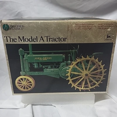Trator ERTL Precision Classics John Deere The Model “A” nº Série 560 #1 1:16 - Imagem 1 de 4