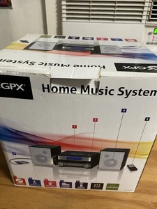 GPX Home Music System HC221B CD/AM-FM Music Home System - BRAND NEW - Picture 1 of 4