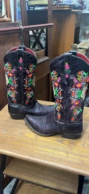 Botas de vaqueira feitas no México 6,5 M 100% couro genuíno forrado em vermelho - Imagem 1 de 4