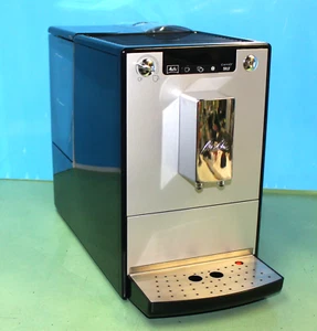 Macchina da caffè automatica Melitta CAFFEO SOLO E950-103 mantenuta ⭐⭐⭐⭐⭐ - Foto 1 di 4