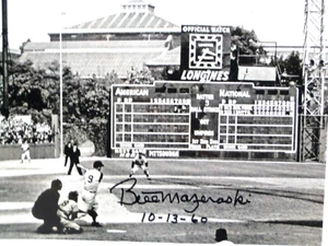 FOTO 8X10 AUTOGRAFIADA POR Bill Mazeroski inscr "10-13-60" certificado de autenticidad ¡envío gratuito! - Imagen 1 de 4