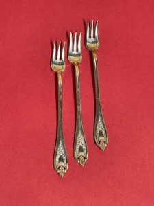 Antique 1847 Rogers Bros Genuine Silverplated Ice Cream Forks, Set of 3 - Picture 1 of 4