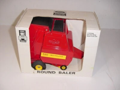 1/16 New Holland 660 Round Baler W/Box! 1991 Parts Mart! Hard To Find! - Image 1 of 3