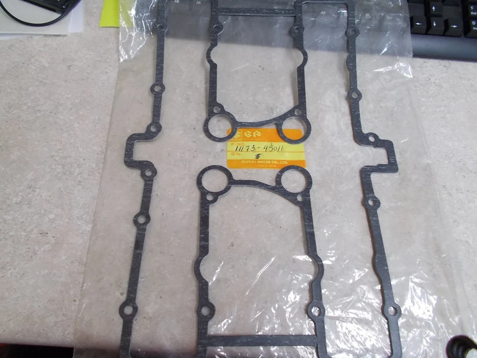 Junta de cubierta de culata OEM NUEVO OEM Suzuki 1981-1983 GS850G Street 11173-45011 Foto 1 de 3