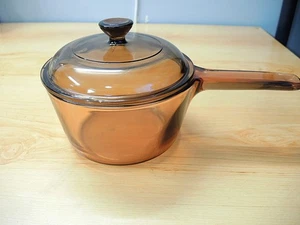 VINTAGE VISIONS CRANBERRY 1 L SAUCE PAN W LID - USA - Picture 1 of 13