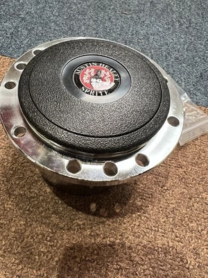 Austin Healey Sprite RUEDA CROMO BOSS, Inc insignia central MOUNTNEY - Imagen 1 de 4