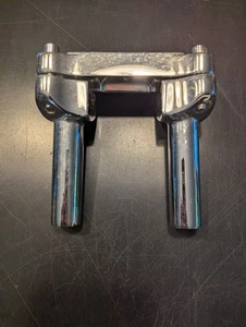 HARLEY DAVIDSON CHROME HANDLEBARS CLAMP RISERS DYNA SOFTAIL SPORTSTER FXR OEM HD - Picture 1 of 5