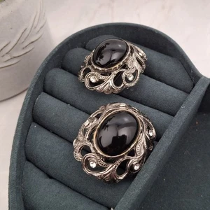 Ornate Black Oval Cabochon Rhinestone Clip-On Earrings Vintage Style Chunky - Picture 1 of 15