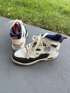 1993 90s Sonic And Chaos Sega Sneakers Shoes Rare Video Game Vintage Kids - Picture 1 of 16