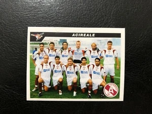 FIGURINA CALCIATORI PANINI 2004/05 SQUADRA ACIREALE n 668 NUOVA CON VELINA - Imagen 1 de 2