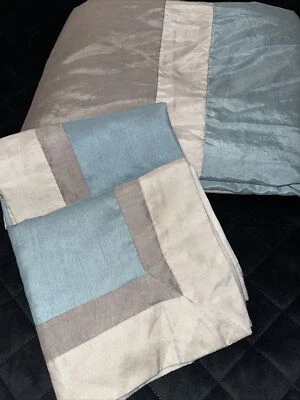 Duvet Bedcover Q/F  Turquoise Tan Light Brown 2 Shams - Image 1 of 4