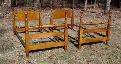 Par Vintage Kindel Tiger Maple 1/2 Pôster Camas Tamanho Twin - Imagem 1 de 4