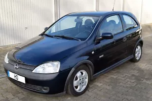 Opel Corsa C mit Motorschaden - Bild 1 von 15