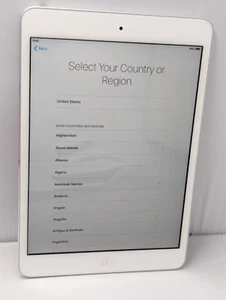 Apple iPad Mini A1432 7.9" Silver 16GB Wi-Fi Tablet - Picture 1 of 19
