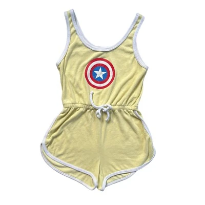 Mameluco sin mangas de tela de rizo amarillo claro talla pequeña Marvel Capitán América para mujer Foto 1 de 4
