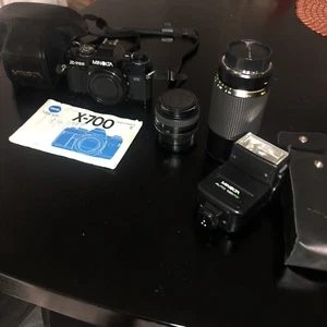 Minolta X-700 With Case, Flash, And Two Lenses Excellent Condition - Picture 1 of 7
