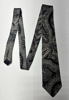 Oscar de la Renta Couture Mens Neck Tie 100% Silk Paisley Black - Image 1 of 4