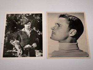 Fotos de Errol Flynn 8x10 BW retrato y las aventuras de Robin Hood (1938) - Imagen 1 de 1