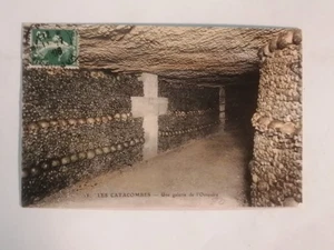 CPA 75 LES CATACOMBES - Une Galerie de l'Ossuaire - Imagen 1 de 2