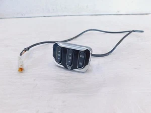 2011-2016 Victory Cross Country & Cross Roads Handlebar Speaker Volume Switches - Picture 1 of 9