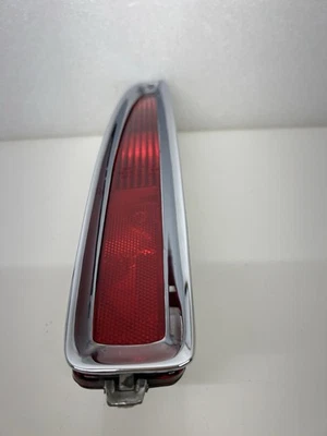 Lanterna traseira para motorista Cadillac DeVille 1994-1999 fabricante de equipamento original 16517271 esquerda - Imagem 1 de 4