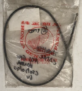 Honda C50 / 70 / 90 6v Throttle Cable - Part No 17910-065-770 - Genuine New O S - Picture 1 of 3