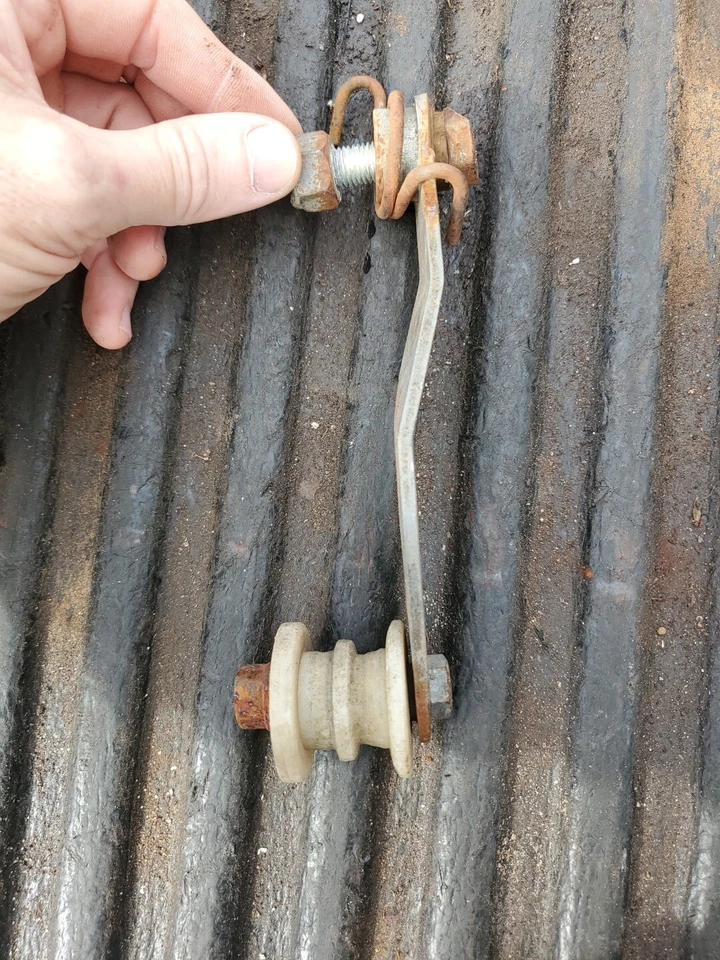 Hodaka SL ED 250 Thunder Perro Cadena Tensinoner Seguidor Guía  Foto 1 de 4