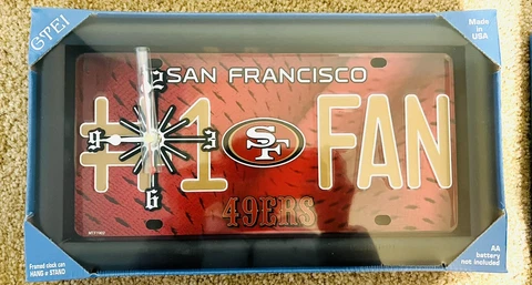SAN FRANCISCO 49ERS #1 FAN WALL/TABLE BATTERY OPERATED CLOCK Brand New! Cover