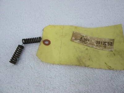 NOS 1967-1972 Chevrolet Clark 5-Spd Trans Mesh Lock Springs (2) GM 3912252  dp Foto 1 de 4