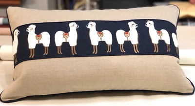 Accent pillow cover with Linen Llama Border, Prussian Blue 26 x 16 - Image 1 of 4