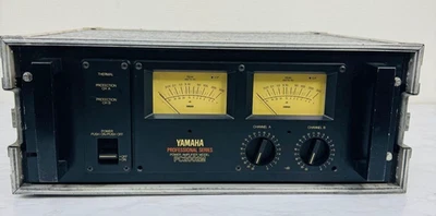 Yamaha PC2002M Professional Power Amplifier AC100V 50/60Hz Vintage 1982 Japan - Image 1 of 4