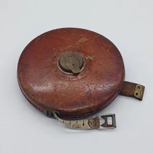 Vintage Rabone Chesterman tape measure in a leather case 30m / 100ft. - Foto 1 di 3