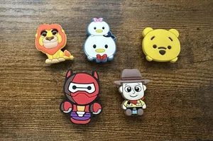 ✨ 5 Stück Disney Kroko Charms - lustiges Schuhzubehör für Crocs & mehr! ✨ - Bild 1 von 1