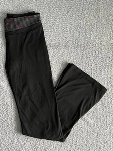 Victoria’s Secret VSX Leggings Pants Women’s Sz Medium Long Black Bootcut *Flaw - Picture 1 of 16