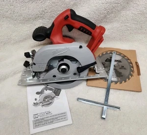 Milwaukee 0730-20 V28 28 Volt 6 1/2" Magnesium Circular Saw Tool ONLY New! - Picture 1 of 4