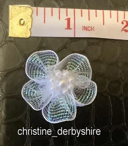 WHITE SHIMMER & PEARL FLOWER MAGNETIC HAIR BOW ACCESSORY 4 REBORN/BABY - Picture 1 of 1
