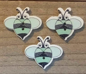 3 Pale Green Bumble Bee Crafting Buttons Sewing Wood 2 Hole 7/8" - Picture 1 of 2