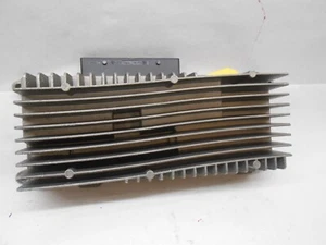 Amplificador de radio Audi 2014-17 OEM 8R0035223H / 8R0035223F DZ0070 - Imagen 1 de 5