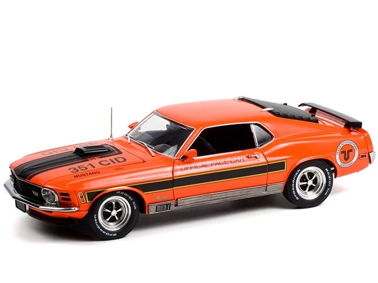 Highway 61 18033 1/18 Scale 1970 Ford Mustang Mach I Pace Car Diecast