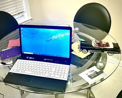 SONY VAIO Intel PROCESSOR - Image 1 of 4