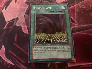 Fusion Gate HL1-EN005 Yu-Gi-Oh! Promoción de héroe elemental de Hobby League Jaden Yuki - Imagen 1 de 1