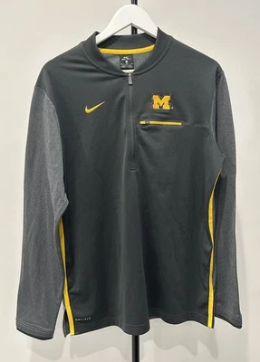 Men Nike DriFit NCAA Michigan Wolverine Blue/Gray 1/4Zip Pullover Sweater Size M - Image 1 of 4