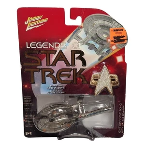 Johnny Lightning Legends of Star Trek Enterprise NX-01 Battle Damage 2005 New - Picture 1 of 7