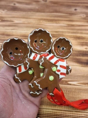 Christmas Gingerbread Men Measuring Spoons Ceramic Set of 3 - Image 1 of 4
