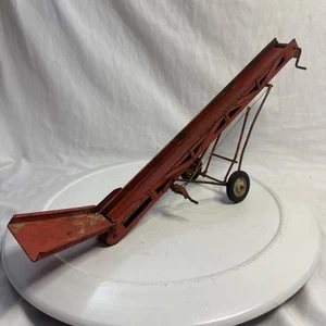 Vintage Tru Scale Hay Elevator - As Is - Picture 1 of 11