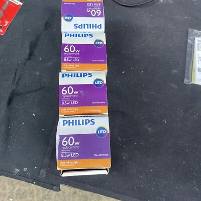 4 bulbs PHILIPS A19 E26 8.5W LED SOFT WHITE LIGHT BULB 800 LUMENS 2700K uns nib - Image 1 of 4