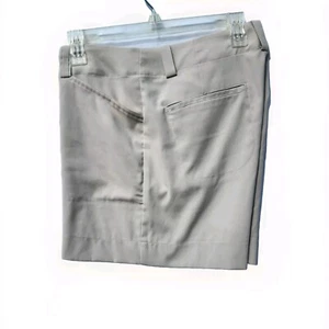 Nike Shorts Gr. 10 Kacki hellbraun Dri Fit Turnier Golf mittlerer Bund flache Fronttaschen - Bild 1 von 4