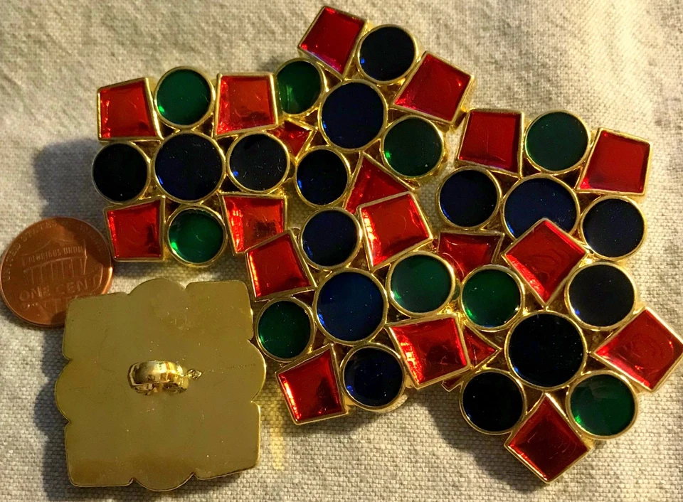 6 Large Square Gold Tone PLASTIC Shank Buttons Red Navy Green 1 1/4" 32MM # 3599 - Image 1 of 1